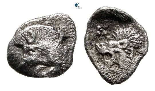 Mysia. Kyzikos circa 525-475 BC. 
Tetartemorion AR

6 mm., 0,17 g.



ver...