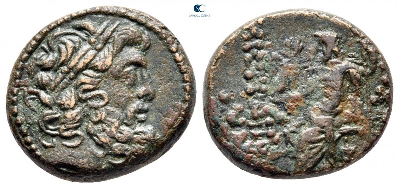 Seleucis and Pieria. Antioch 38-35 BC. 
Bronze Æ

20 mm., 7,27 g.



very...