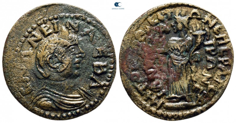 Ionia. Metropolis. Salonina AD 254-268. 
Bronze Æ

25 mm., 6,68 g.



ver...