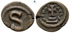 Heraclius AD 610-641. Alexandria. 6 Nummi Æ