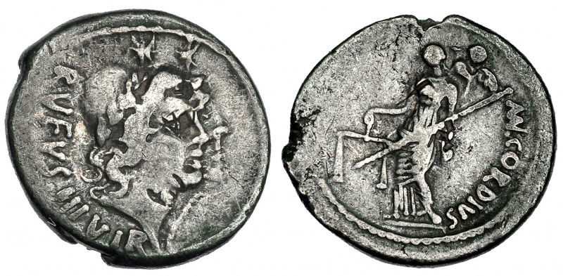 CORDIA. Denario. Roma (46 a.C.). A/ Cabeza de los Dióscuros con pilei y corona d...