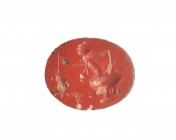 ROMA. Imperio Romano. Jaspe naranja. Entalle con escena de figura masculina a izquierda pescando. Altura: 13 mm. Siglos I-II d.C.