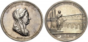 MEDAGLIE ITALIANE
MILANO
Maria Teresa d’Asburgo duchessa di Milano, 1740-1780. Medaglia 1773 opus Kraft. Ar gr. 43,64 mm 49 M THERESIA AVGVSTA Nel c...