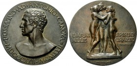 MEDAGLIE ITALIANE
VENEZIA
Antonio Canova, 1757-1822. Medaglia 1922 opus Mistruzzi. Æ gr. 262,61 mm 85,5 Busto a s. Rv. Le tre grazie al centro ed ai...