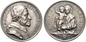 MEDAGLIE PAPALI
ROMA
Innocenzo XII (Antonio Pignatelli), 1691-1700. Medaglia straordinaria 1699 opus G. Hamerani. Ar gr. 24,66 mm 38,8 INNOCEN XII P...