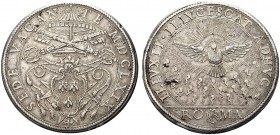 MONETE ITALIANE REGIONALI
ROMA
Sede Vacante (Cam. Card. Antonio Barberini), 1669-1670. Piastra 1669. Ar gr. 31,33 Stemma del Camerlengo sormontato d...