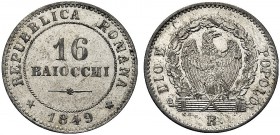 MONETE ITALIANE REGIONALI
ROMA
Seconda Repubblica Romana, 1848-1849. 16 Baiocchi 1849. Mi Valore entro cerchio perlinato. Rv. Aquila su fascio volta...