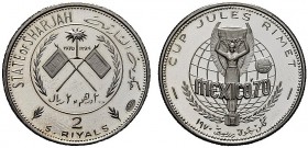 MONETE STRANIERE
SHARJAH
Emirato. Khalid Bin Muhammad al-Qasimi, 1965-1972. 2 Riyals 1970, Rimet. Ar KM#3. PROOF Coniati 2.500 esemplari.