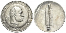 ROMA
Ventennio Fascista, dal 1923 al 1943.. Distintivo 1931 a. IX Opera Nazionale Balilla opus Lorioli e Castelli.
Metallo Bianco gr. 14,28 mm 37,4...