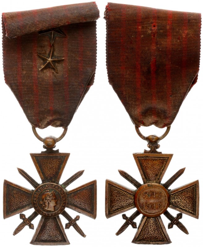 France Medal Badge 1918. Decoration medal France Republic 1914 - 1918 ribbon 2 s...