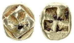 Greece Ionia Phokaia 1 Hekte(625-600BC). Averse: Raised clockwise swastika pattern. Reverse: Quadripartite incuse square. Elektrum 2.29g. 11mm.
