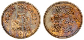 Estonia 5 Marka 1922 Averse: Three leopards left divide date. Reverse: Denomination. Edge Description: Milled. Copper-Nickel. KM 3