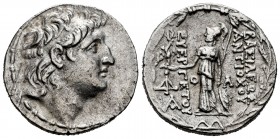 Imperio Seleucida. Antioco VII. Tetradracma. 138-129 d.C. (Gc-7092). Anv.: Cabeza diademada a derecha. Rev.: Atenea en pie a izquierda con Victoria, e...
