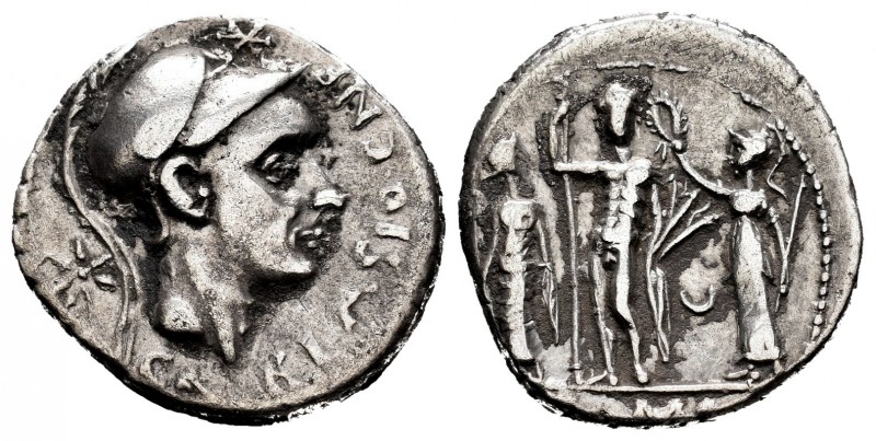 Cornelia. Denario. 112-111 a.C. Sur de Italia. (Ffc-608). (Craw-296/1b). (Cal-46...