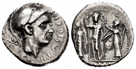 Cornelia. Denario. 112-111 a.C. Sur de Italia. (Ffc-608). (Craw-296/1b). (Cal-469). Anv.: Cabeza de Escipión el Africano a derecha, encima estrella, d...