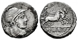 Cornelia. Denario. 88 a.C. Roma. (Ffc-624). (Craw-345/1). (Cal-484). Rev.: Victoria en biga a derecha con corona, debajo (C)N LENTVL. Ag. 3,80 g. MBC-...
