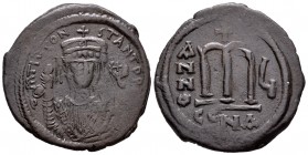 Tiberio II Constantino. Follis. 578-582 d.C. Constantinopla. (Sear-431). Ae. 16,75 g. MBC-. Est...30,00.