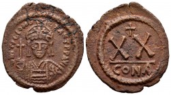 Tiberio II Constantino. 1/2 follis. 578-582 d.C. Constantinopla. (Sear-434). Ae. 7,36 g. MBC/MBC+. Est...25,00.