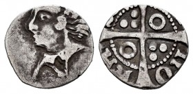 Corona de Aragón. Alfonso V (1416-1458). 1/3 croat. (Cru-824). Ag. 0,55 g. Recortada para circular como 1/6 de croat. BAR en tres puntos. Rara. MBC. E...