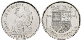 II República (1931-1939). 1 peseta. 1933*3-4. Madrid. (Cal 2019-34). Ag. 4,97 g. EBC+. Est...30,00.