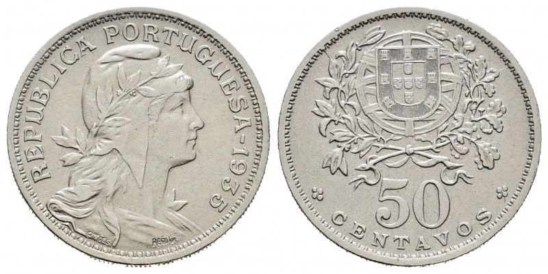 Portugal. 50 centavos. 1935. (Km-577). (Gomes-20.06). Cu-Ni. 4,42 g. Muy escasa....