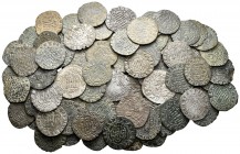 Lote de 100 blancas de Enrique III y Juan II, 24 de Toledo, 23 de Sevilla, 38 de Burgos, 4 de Cuenca, 2 de Coruña y 9 con la marca de ceca no legible....
