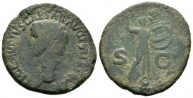 Claudio I. As. 41-54 d.C. Roma. (Ch-84). Anv.: Cabeza desnuda a izquierda. Rev.: Minerva vanzando a derecha, blandiendo la lanza con la mano derecha y...