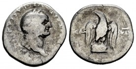 Vespasiano. Denario. 74 d.C. Roma. (Ric-96). (Ch-113). Rev.: COS VI. En medio águila a izquierda. Ag. 3,08 g. BC-. Est...25,00.