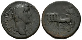 Antonino Pío. Sestercio. 145-161 d.C. Roma. (Ric-767a). Rev.: COS IIII / SC. Ae. 23,07 g. BC. Est...90,00.
