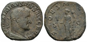 Maximino I. Sestercio. 236-238 d.C. Roma. (Ric-7). (Ch-13). Rev.: FIDES MILI(TVM) S C. Fe en pie a izquierda con dos estandartes. Ae. 18,66 g. MBC-. E...
