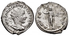 Gordiano III. Antoniniano. 241-243 d.C. Roma. (Spink-8603). (Ric-83). (Seaby-41). Rev.: AETERNITATI AVG. Sol en pie a izquierda con globo y mano derec...