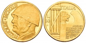 Italia. 50 liras. 1943 (en números romanos). Au. 16,17 g. Reproducción de joyería de 585 milésimas. SC. Est...500,00.