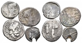 Lote de 3 quinarios romanos y un óbolo de Massalia. A EXAMINAR. BC-/BC. Est...35,00.