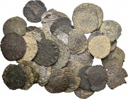 Lote de 42 monedas medievales. A EXAMINAR. BC-/BC. Est...90,00.