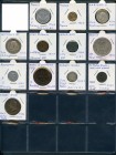 Lote de 12 monedas mundiales diferentes, Francia (2), Gran Bretaña (3), Holanda (1), Méxixo (1), Alemania (1), Guernsey (1), Estados Unidos (3). A EXA...
