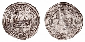 Califato de Córdoba
Al Hakem II
Dírhem. AR. Medina Azzahra. 353 H. 2.52g. V.451. MBC-.