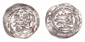 Califato de Córdoba
Hixem II
Dírhem. AR. Al Andalus. 387 H. 2.70g. V.533. MBC+.