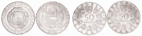 Austria 
50 Schilling. AR. 1974. Lote de 2 monedas. Gendarmeria y DomZu Salzburgo. EBC+.