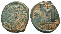 Justinian I. 527-565.AD. AE Follis

Condition: Very Fine

Weight: 16.00 gr
Diameter: 31 mm