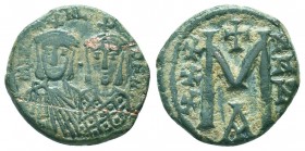 Michael II, the Amorian. 820-829. AE 40 nummi - follis

Condition: Very Fine

Weight: 5.00 gr
Diameter: 22 mm
