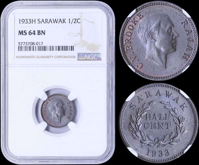 SARAWAK: 1/2 Cent (1933 H) in bronze with head of Rajah Charles V Brooke facing ...