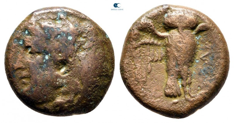 Lucania. Velia circa 350-200 BC. 
Bronze Æ

14 mm., 4,28 g.



nearly ver...