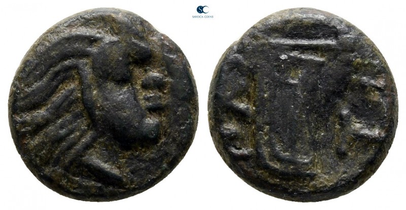 The Tauric Chersonese. Pantikapaion 340-325 BC. 
Bronze Æ

12 mm., 1,74 g.
...