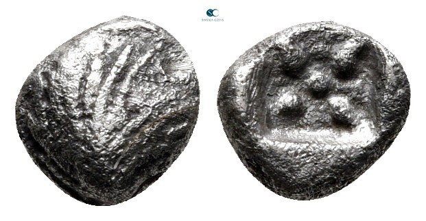 Corcyra. Corcyra circa 525-470 BC. 
Obol AR

7 mm., 0,84 g.



nearly ver...