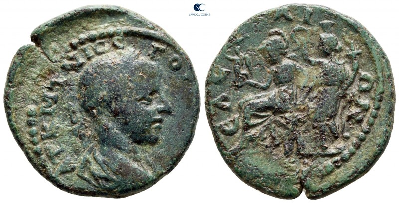 Macedon. Edessa. Gordian III AD 238-244. 
Bronze Æ

25 mm., 8,04 g.



ve...