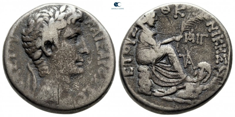 Seleucis and Pieria. Antioch. Augustus 27 BC-AD 14. 
Tetradrachm AR

25 mm., ...