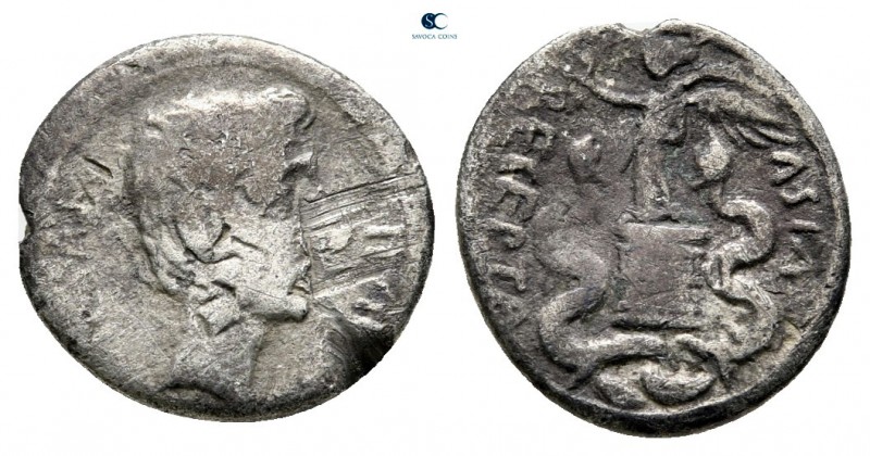Octavian 29-27 BC. Uncertain italian mint, possibly Rome
Quinarius AR

13 mm....