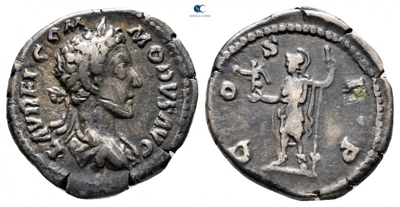 Commodus AD 180-192. Rome
Denarius AR

18 mm., 3,20 g.



very fine