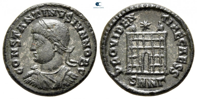 Constantinus II, as Caesar AD 317-337. Nicomedia
Follis Æ

17 mm., 2,82 g.
...