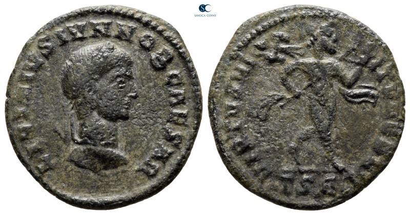 Licinius II, as Caesar AD 317-324. Thessaloniki
Follis Æ

21 mm., 2,92 g.

...